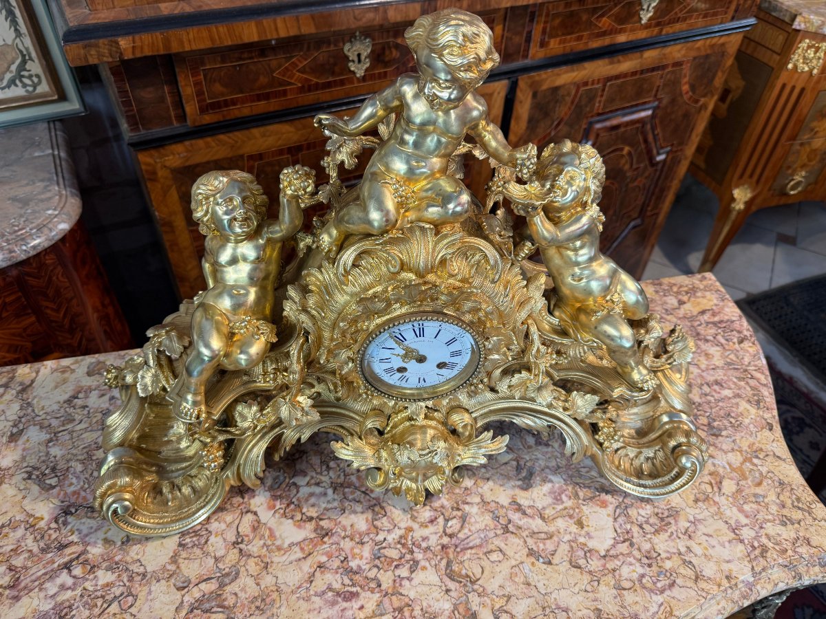 PENDULE DE CHEMINEE DE STYLE LOUIS XV " L’ENFANT BACCHUS, DIONYSOS DIEU GREC DES VENDANGES"-photo-5