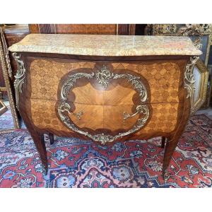 Louis XV Style Chest Of Drawers 