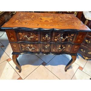 COMMODE SAUTEUSE FORMANT CONSOLE EN MARQUETERIE HOLLANDAISE 
