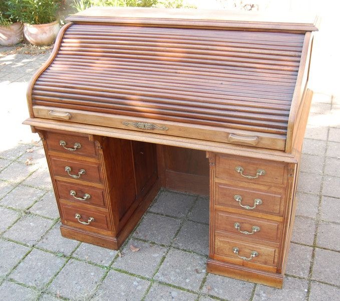 Bureau Américain En Noyer Des Années 1900