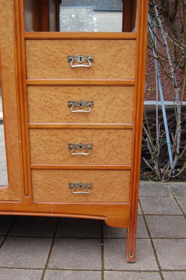 Armoire A Glace Art Nouveau En érable Moucheté Des Années 1930-photo-3