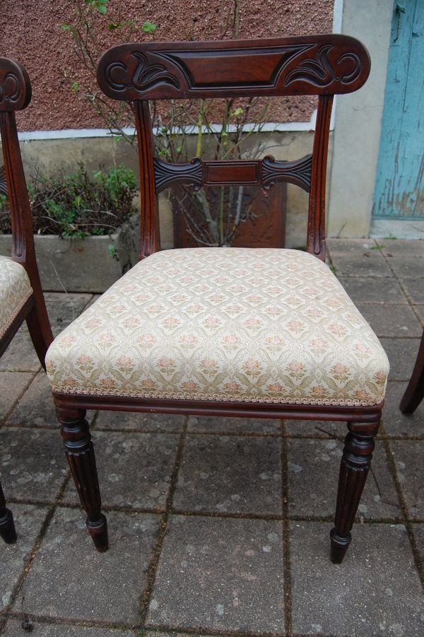 Six Chaises D époque Louis Philippe En Acajou
