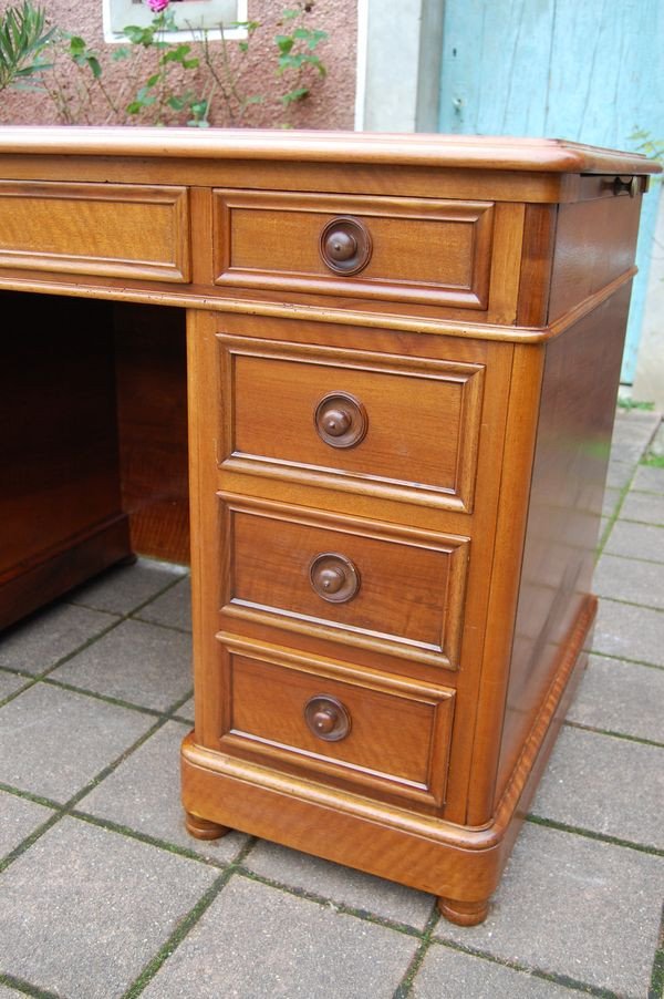 Louis Philippe Period Pedestal Desk In Walnut From The 19th Century-photo-4