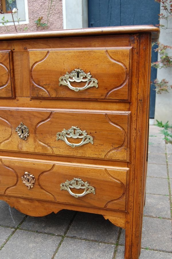 Petite Commode Parisienne Louis XV En Noyer Du 18e Siécle-photo-6