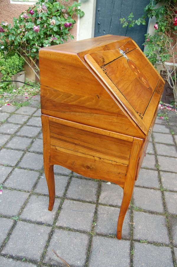 Louis XV Louis XVI Period Sloping Desk In Walnut From The 18th Century-photo-6