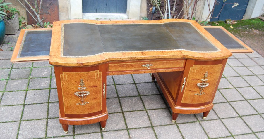 bureau a caisson napoléon III fin du 19e siécle en marqueterie