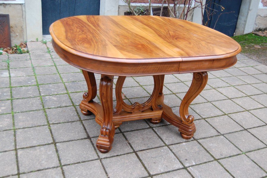 Napoleon III Style Walnut Table In Louis XV Style, Late 19th Century, With Extensions, Seats 10-photo-2