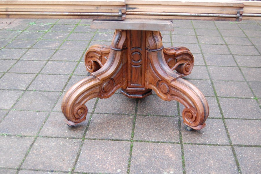 Large Napoleon III Style Walnut Table From The Late 19th Century, Seating 20 With Six Extensions-photo-5