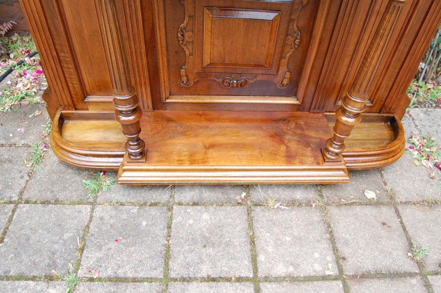Napoleon III Walnut Checkroom Late 19th Century-photo-3