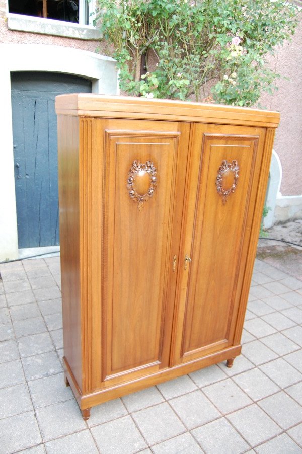 bibliothéque armoire napoléon III en noyer fin du 19e siécle
