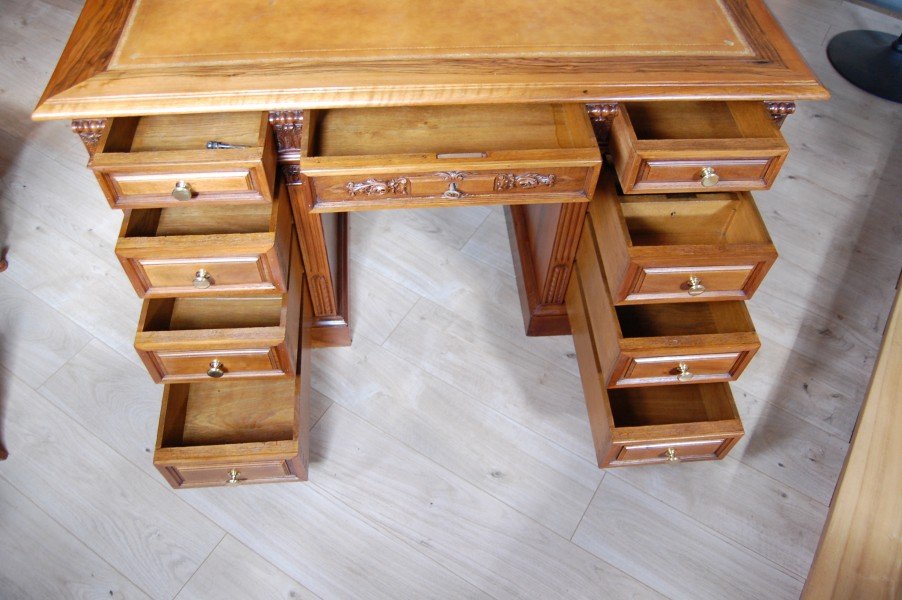 Late 19th-century Napoleon III-style Walnut Desk-photo-4