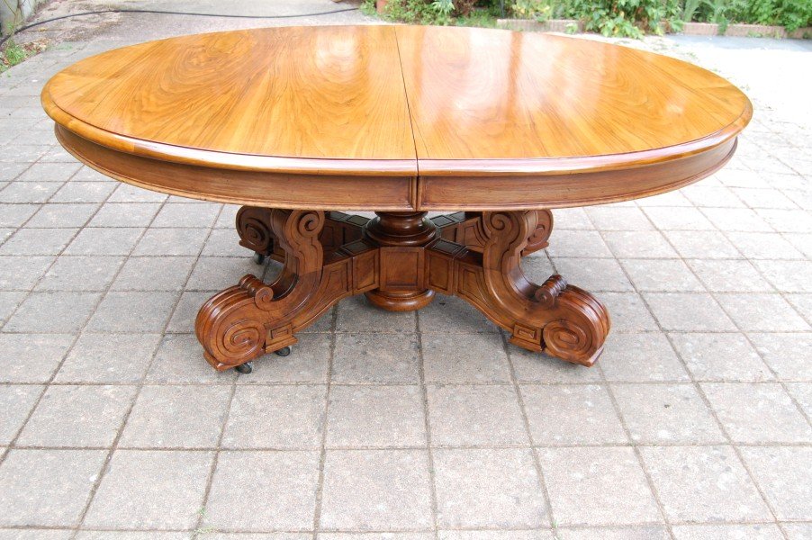 table en noyer d époque napoléon III fin du 19e siécle 20 couverts avec rallonges
