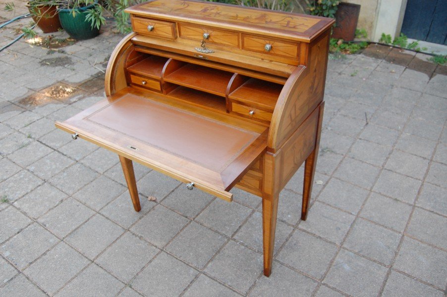Louis XVI-style Walnut Cylinder Desk  -photo-3