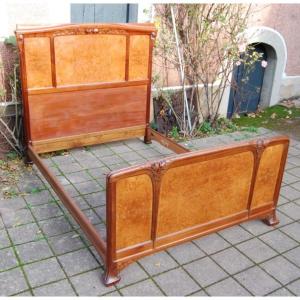 LIT  d époque art nouveau en acajou et loupe d orme des années 1900