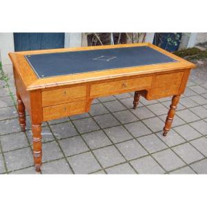 Louis Philippe Period Desk In Speckled Maple From The 19th Century