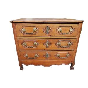 petite commode en noyer d époque louis XV du 18e siécle
