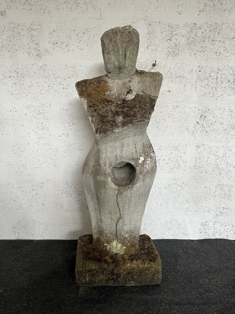 Statue en pierre XXe siècle 