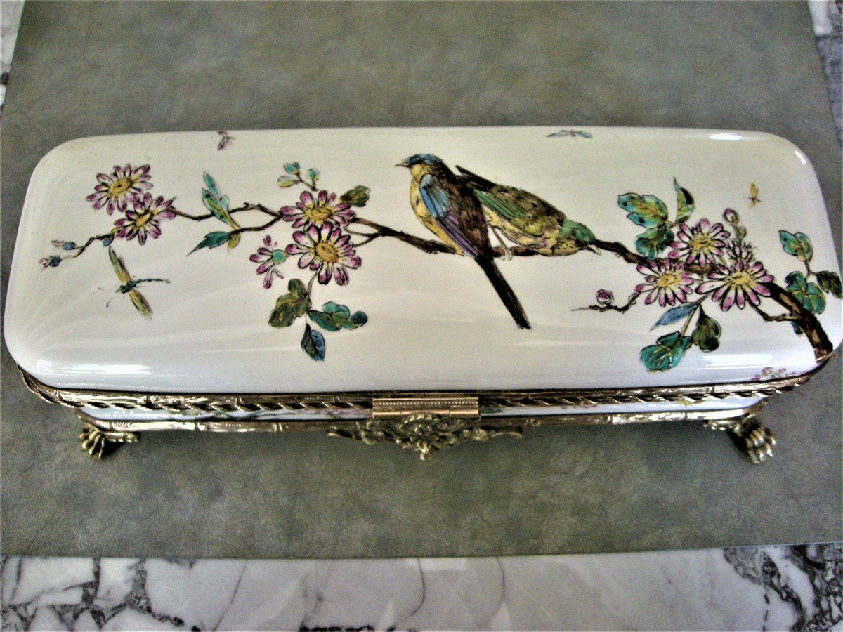 Jewelery Box In Earthenware Decor Enamels Signed Creil And Montereau