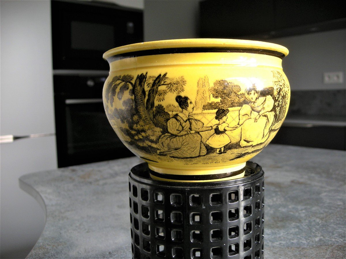 Yellow Fine Earthenware Cup Circa 1825 Signed Montereau-photo-2