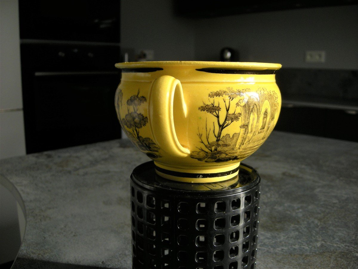 Yellow Fine Earthenware Cup Circa 1825 Signed Montereau-photo-4