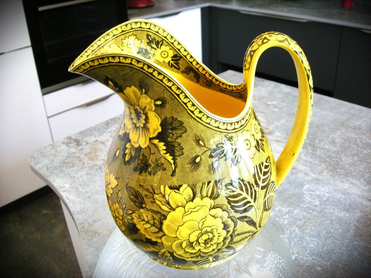 Broc  Faience  Fine  Jaune  1834  Signature  Creil