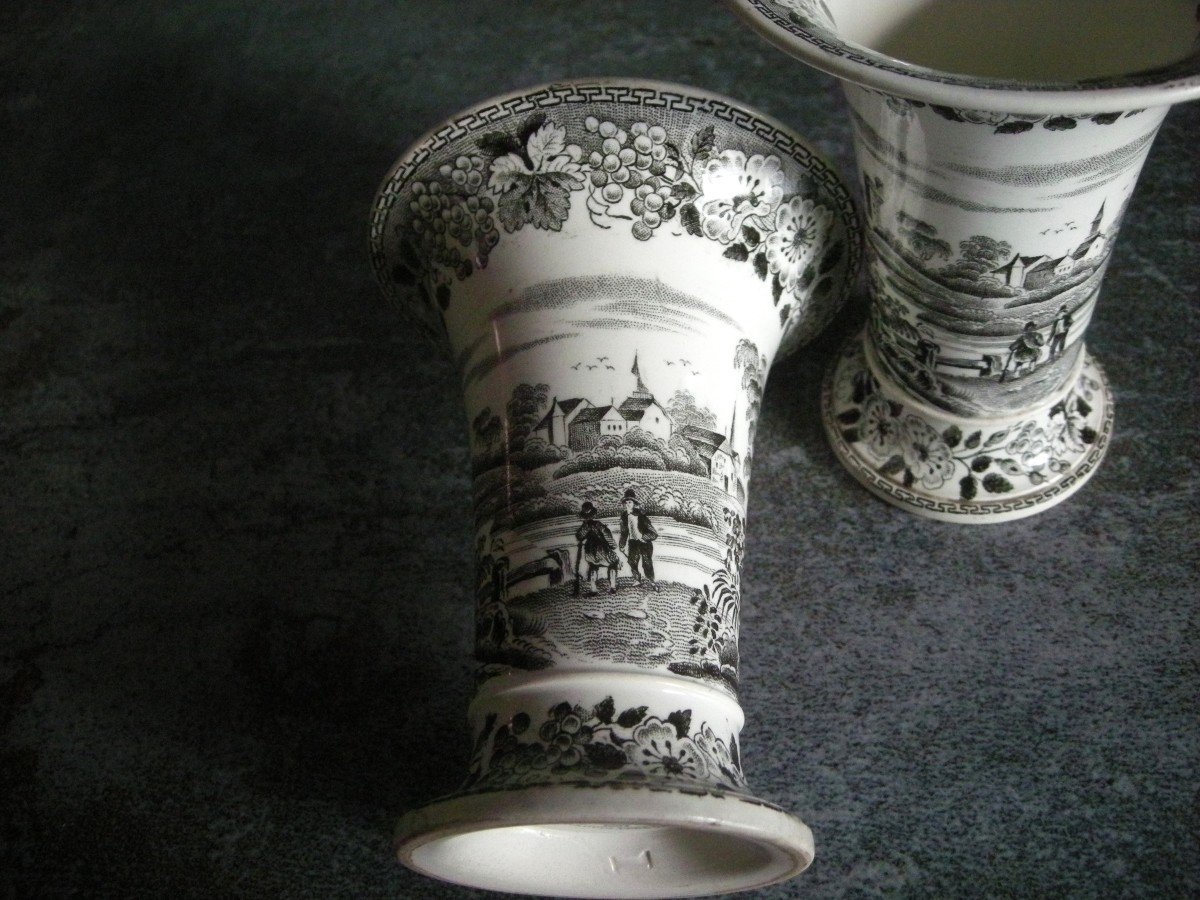Two Opaque Porcelain Vases Gold Medal 1834 Montereau-photo-1