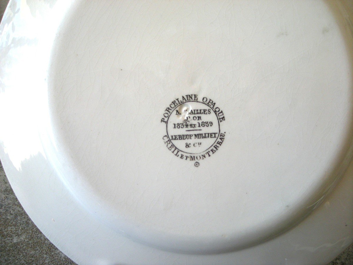 5  Assiettes  Porcelaine  Opaque  1839  série  sur " l' Algérie "   De  Creil Et Montereau-photo-7