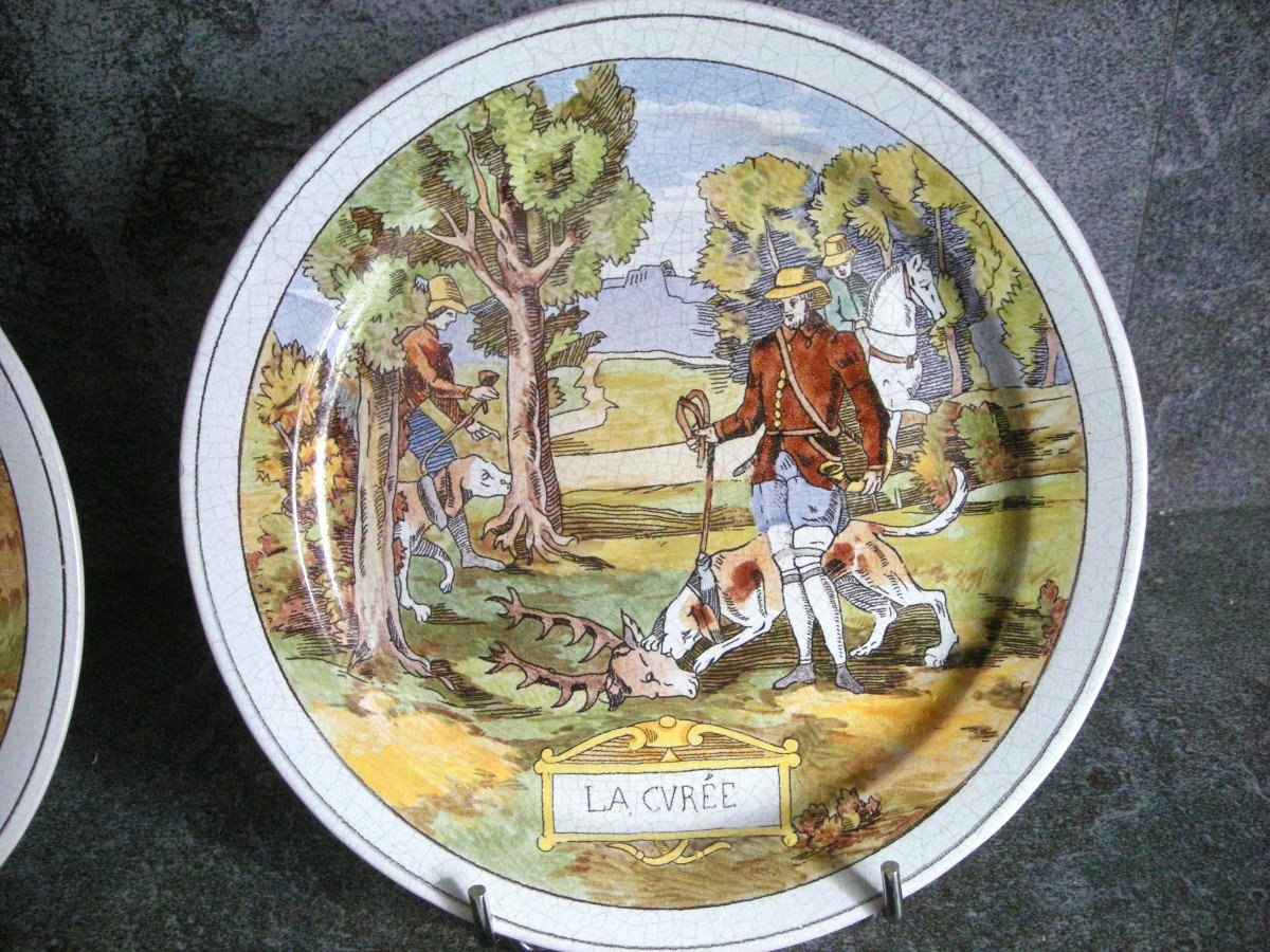 4  Assiettes  1903   " La  Chasse  Médiévale "  Signées  Pierrefonds-photo-1