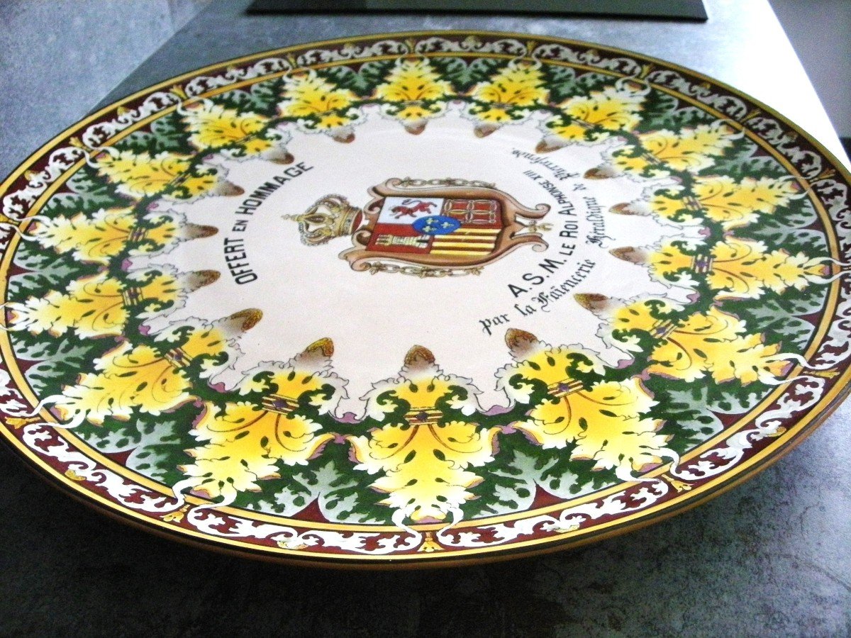 Dish With The Arms Of Spain Offered To Hm King Alphonse XIII-photo-5