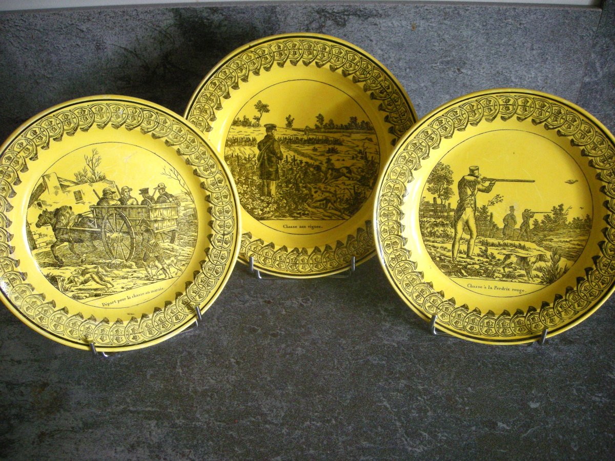 Three Fine Yellow Earthenware Plates Montereau Hunting Decor