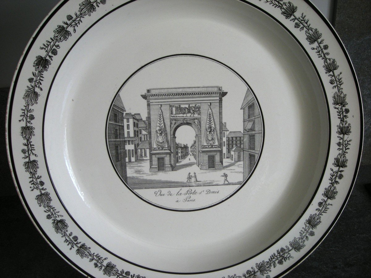 Fine Earthenware Dish 1824 Grisaille Decor Signed Choisy Le Roi