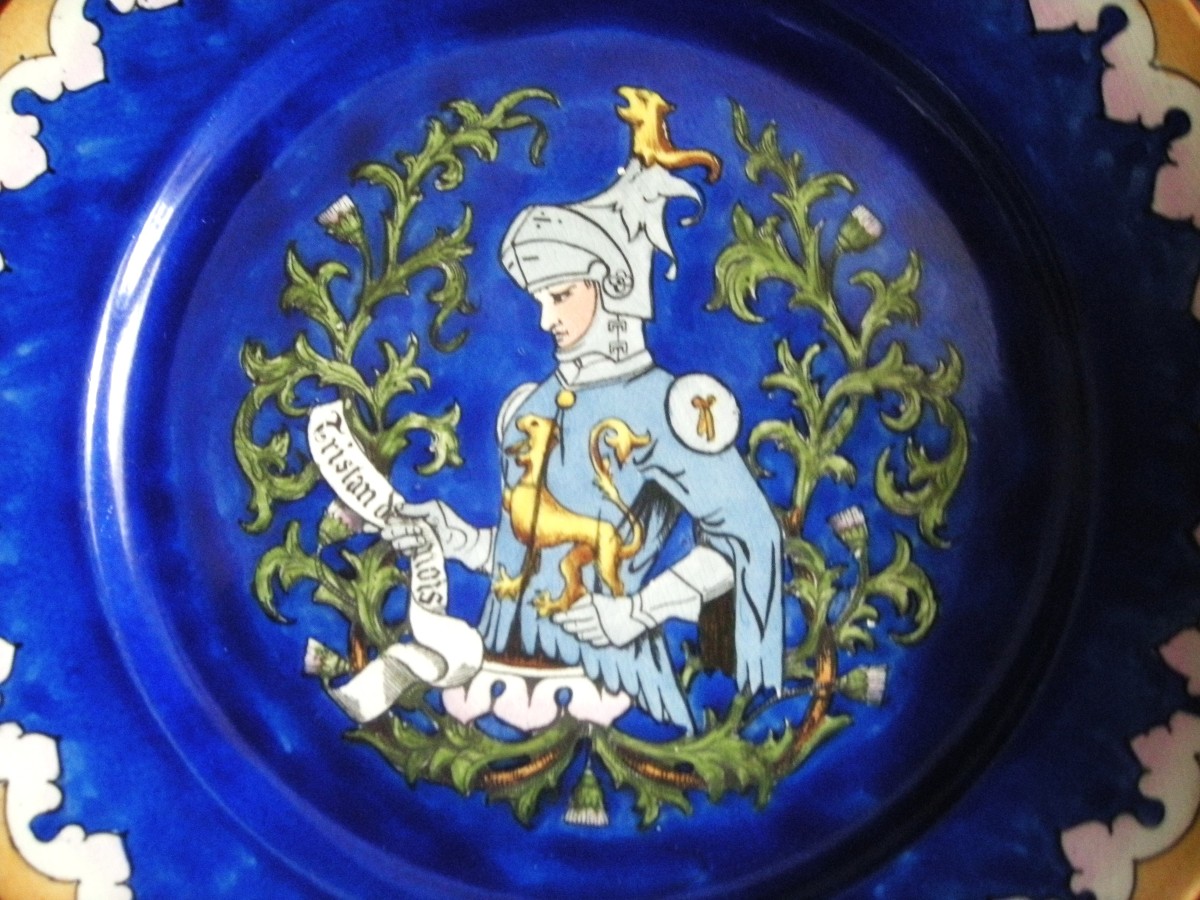 4  Assiettes  En  Faïence  Héraldique  1903  De  Pierrefonds-photo-3