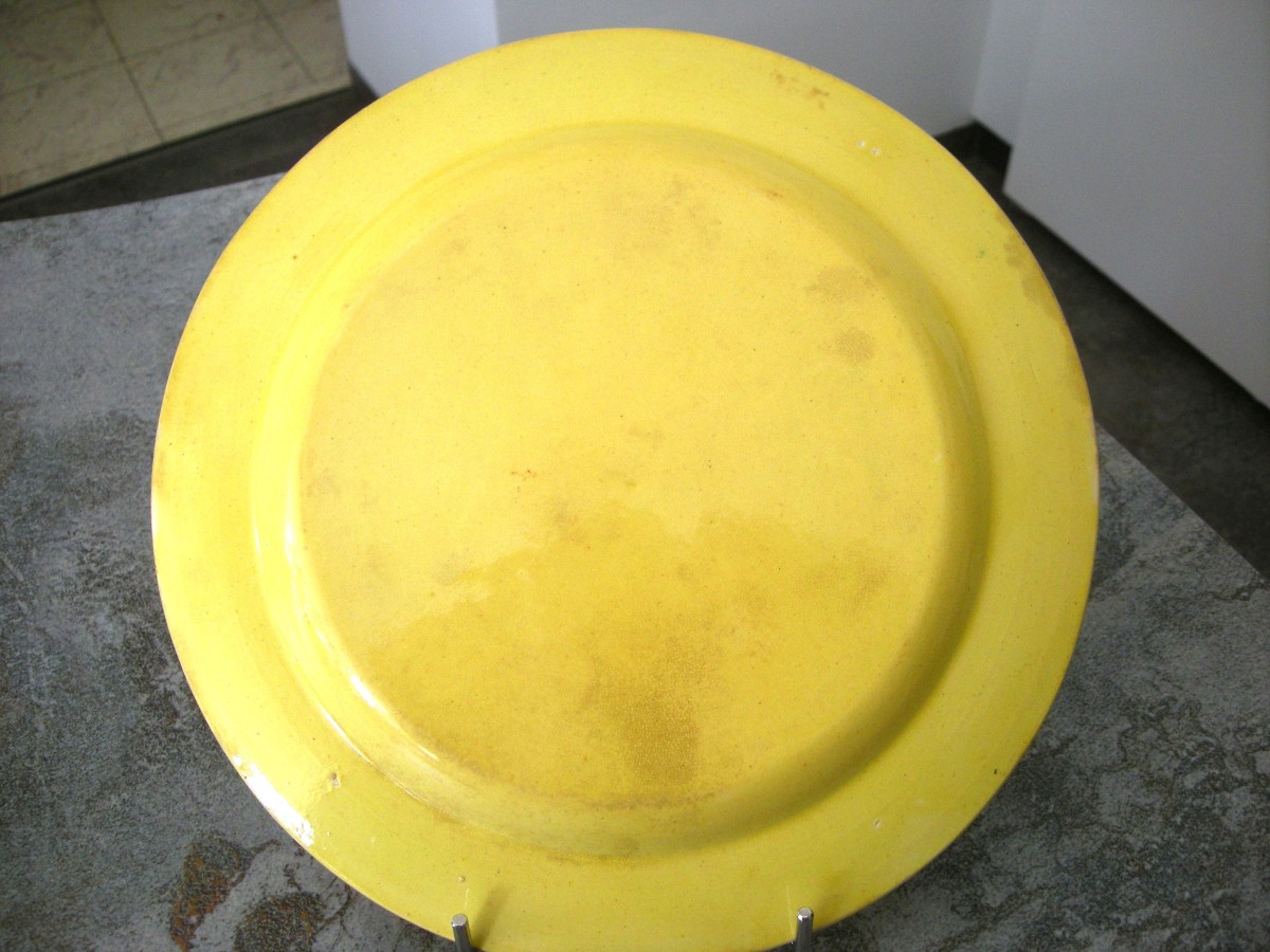 Large Fine Yellow Earthenware Plate, Early 19th Century, Military Decor-photo-4