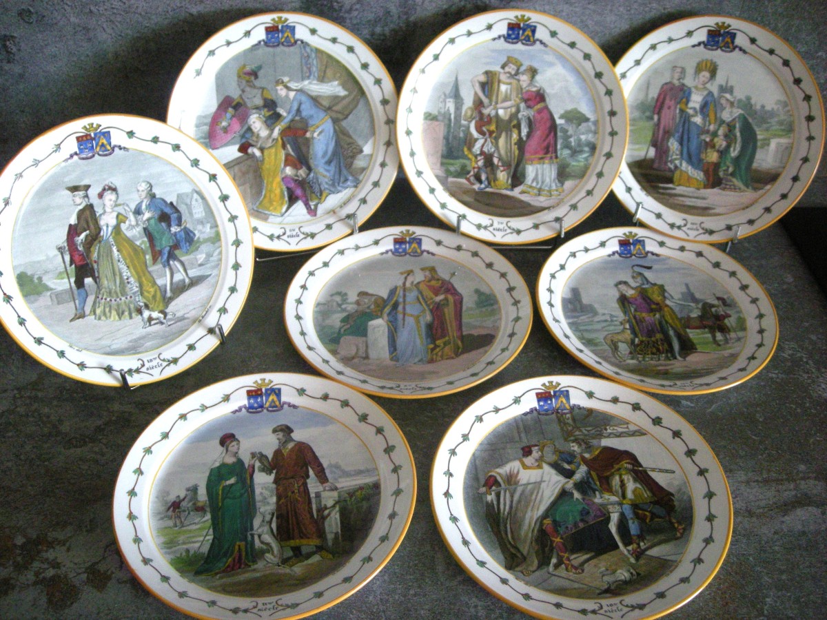 8 Earthenware Plates 1876 "national Costumes" From Creil And Montereau