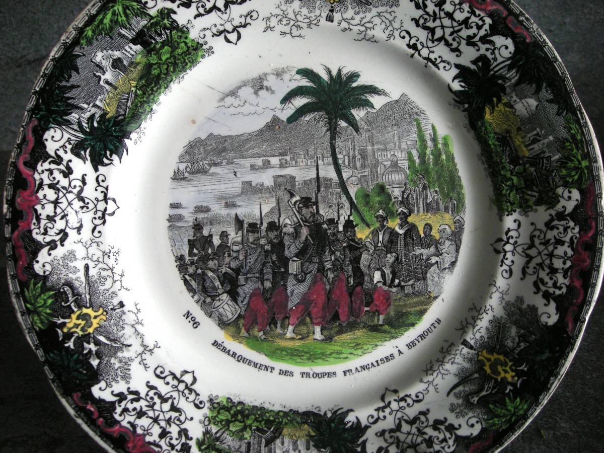 Assiette  Faïence  XIXème  "  Les  Massacres  des  Chrétiens  au  Liban - Syrie  "