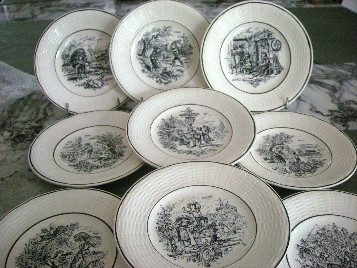 12 20th Century Dessert Plates, Sarreguemines Months Theme-photo-2