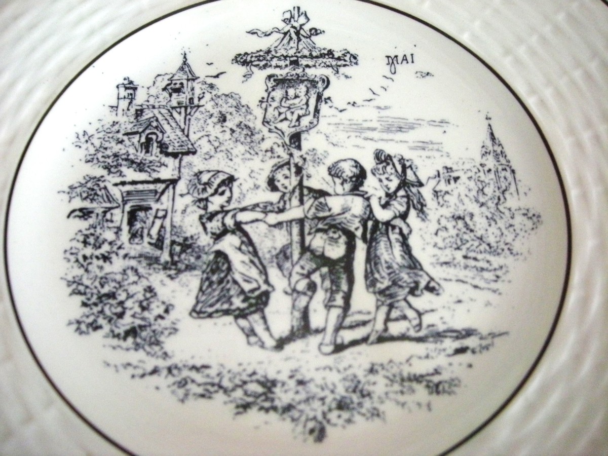 12 20th Century Dessert Plates, Sarreguemines Months Theme-photo-8
