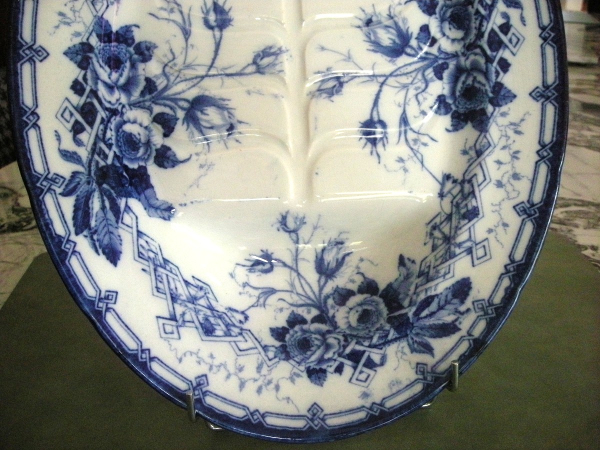 19th Century Earthenware Roasting Dish Flora Roses De Creil Montereau Service-photo-4
