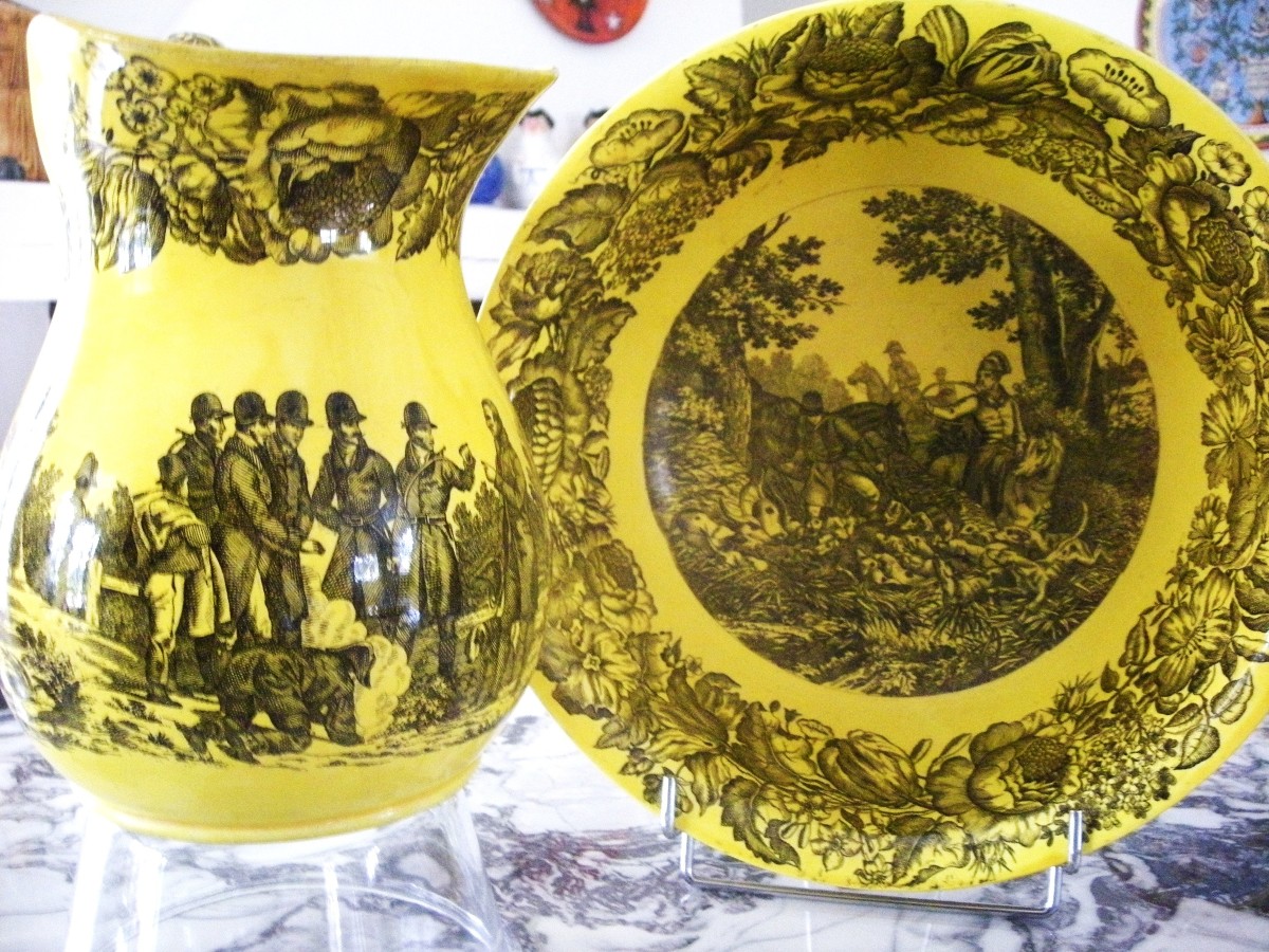 Broc  et sa  Cuvette  Faïence Fine Jaune 1830  décor  Chasse  à  Courre  