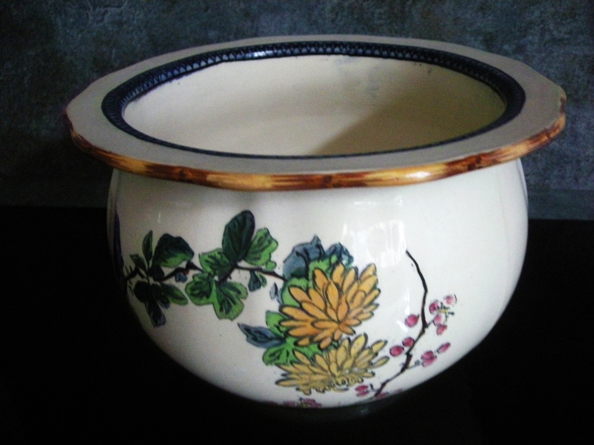 Chamber Pot, Fine Earthenware, "egyptian" Service By Creil Montereau-photo-1