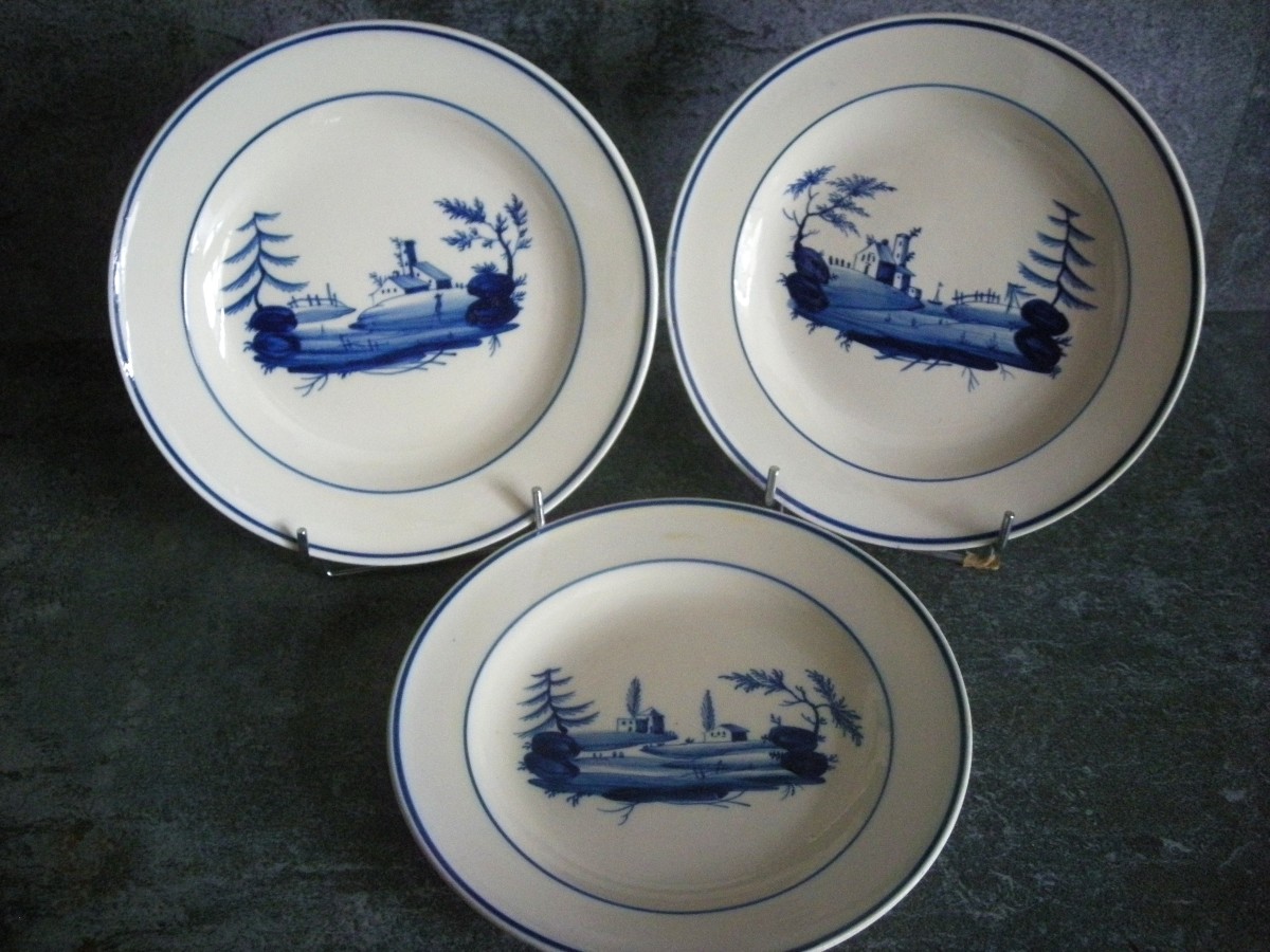 3 Fine Earthenware Plates From The Early 1800s By Toul Bellevue