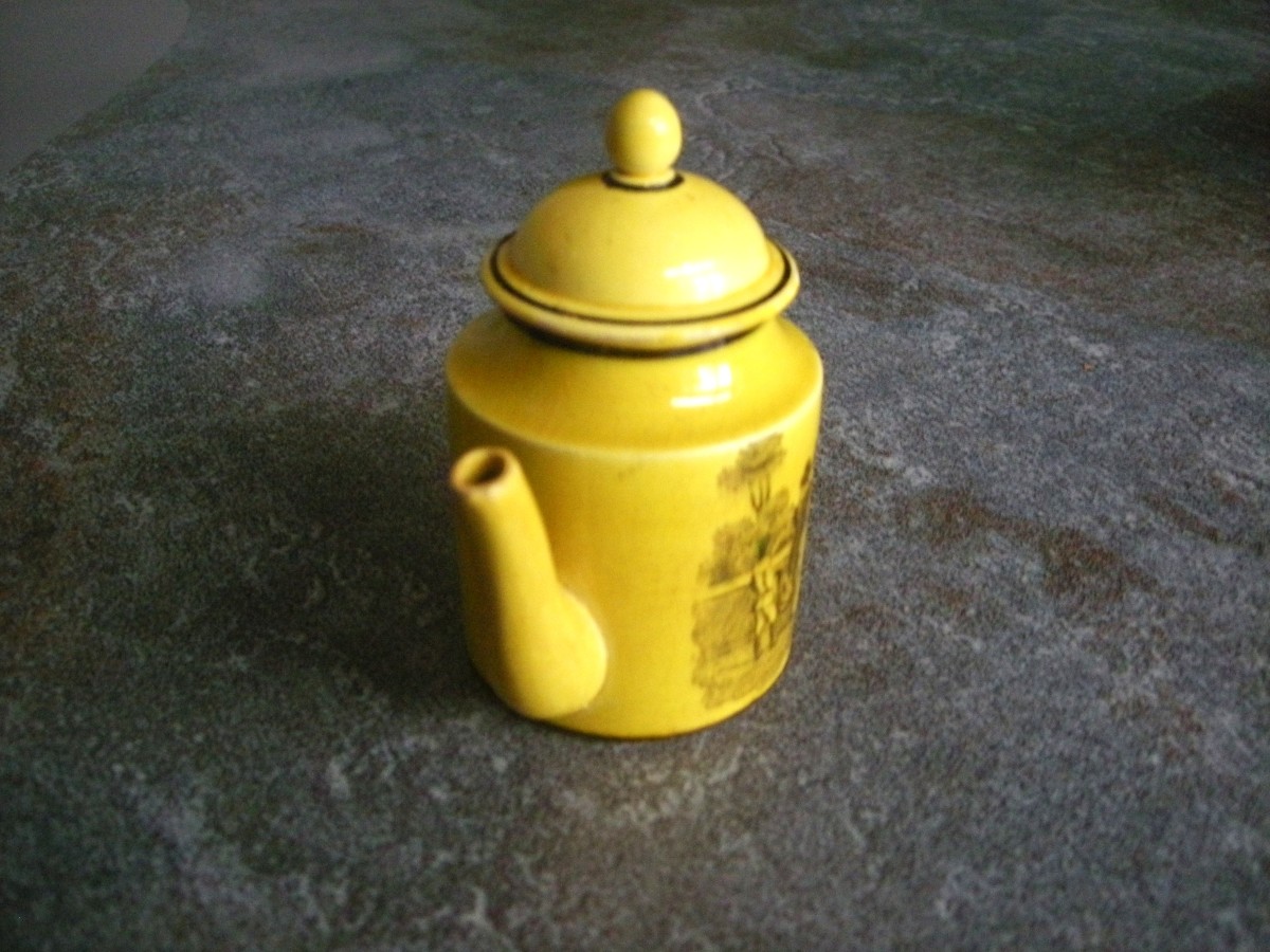 Théière  Faïence  Fine  Jaune  1825  Manufacture  de  Montereau-photo-1