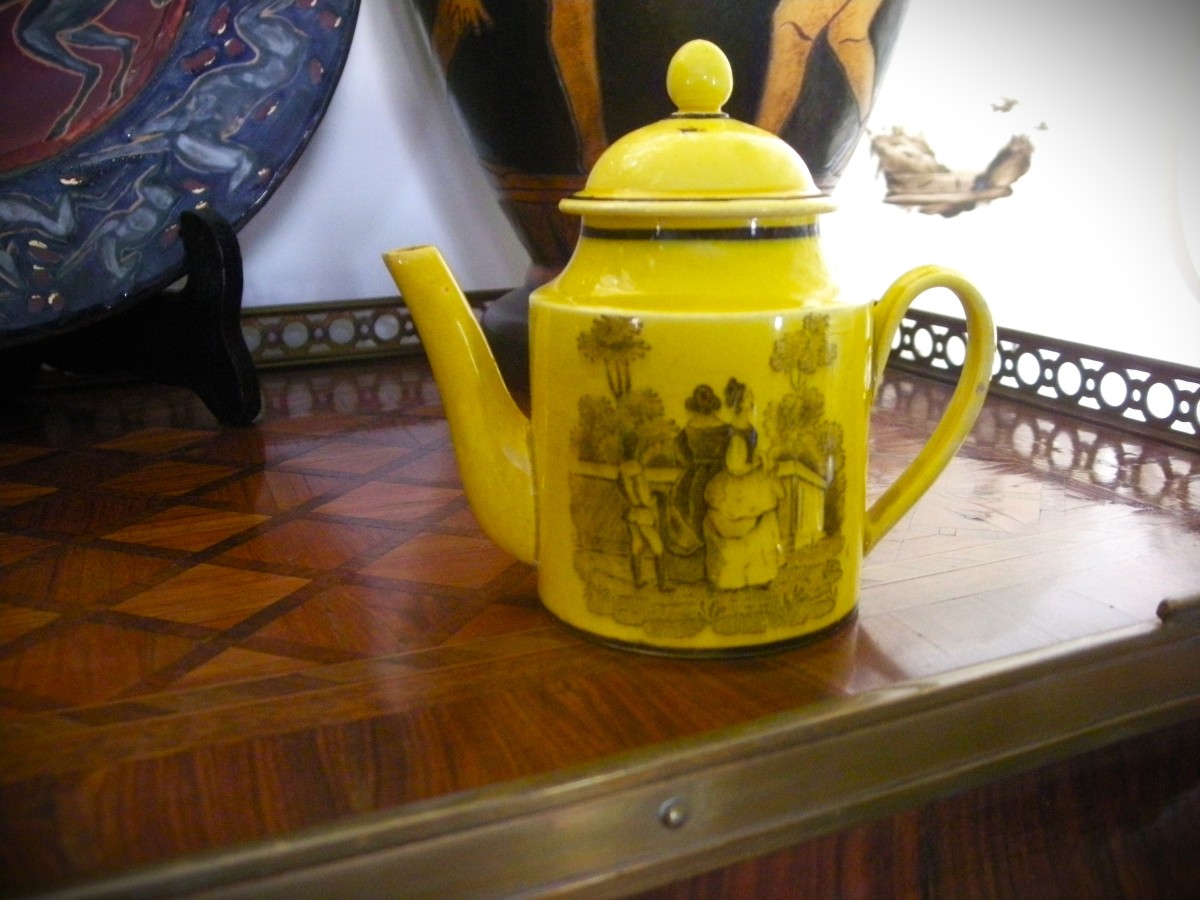 Théière  Faïence  Fine  Jaune  1825  Manufacture  de  Montereau