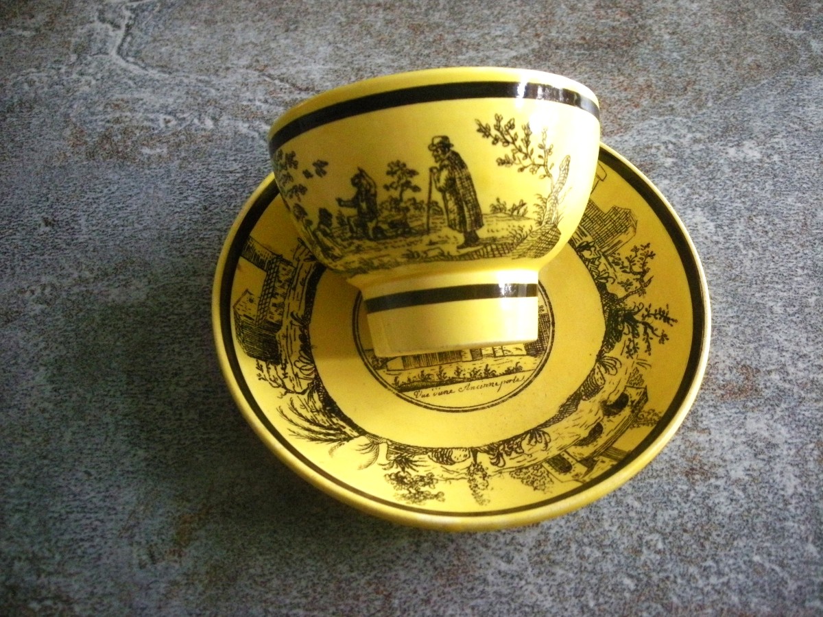 Fine Yellow Earthenware Alcohol Bowl And Saucer, 1830, Choisy Le Roi-photo-1
