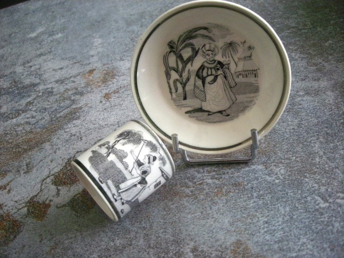 Two Cups And Saucers, Grisaille Decoration, 1824, Choisy Le Roi Factory-photo-1