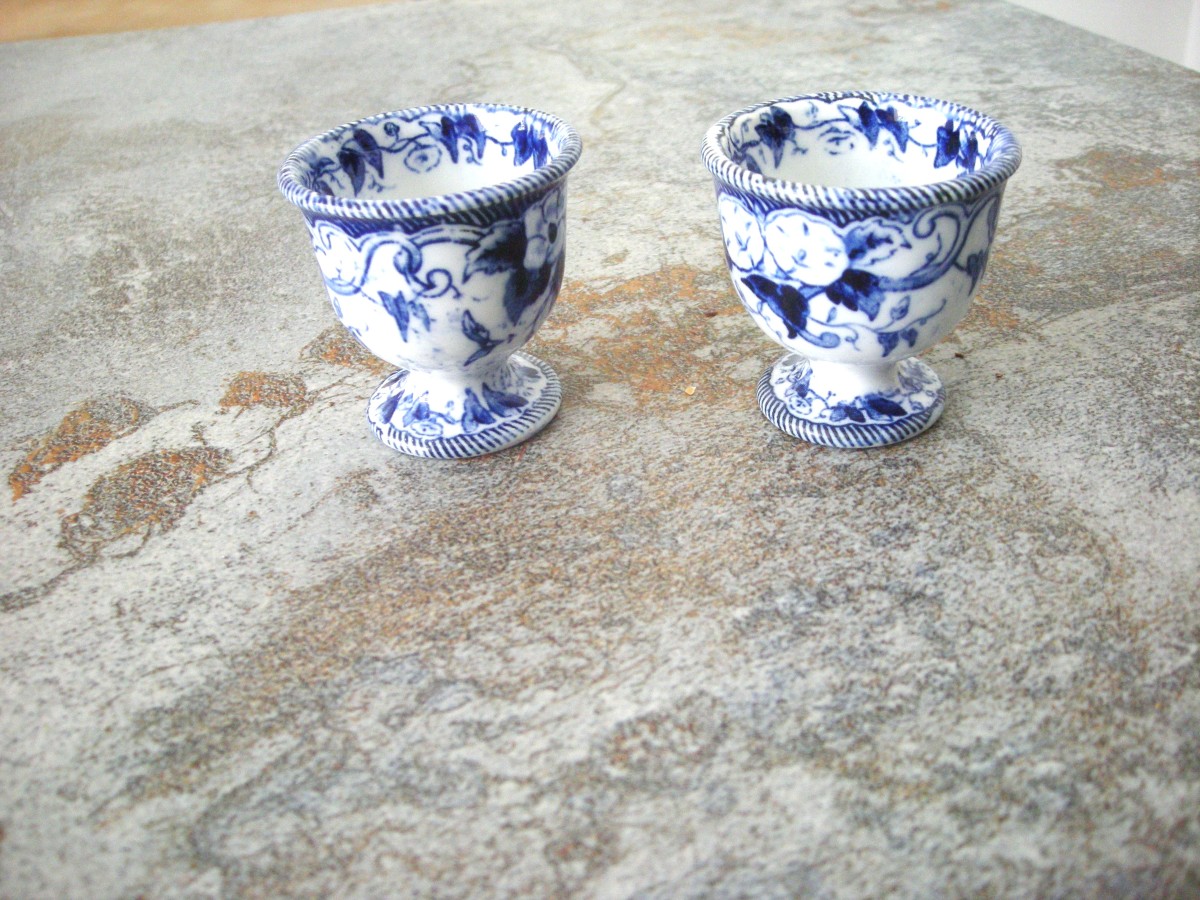 Deux  Coquetiers  vers  1869  Service  Flora  de  Creil  et  Montereau-photo-2