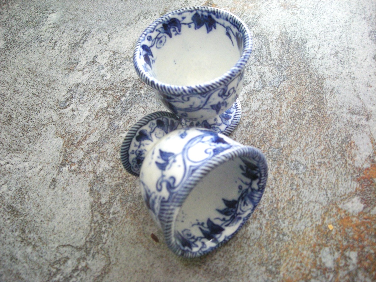 Deux  Coquetiers  vers  1869  Service  Flora  de  Creil  et  Montereau-photo-2