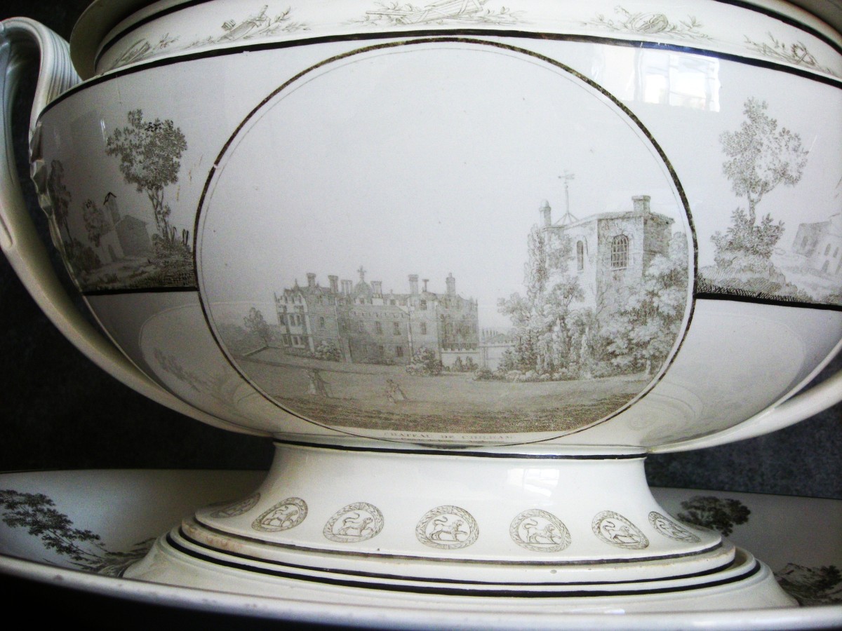 Soupière  d' Apparat  Epoque  Empire  1808   signée  Creil-photo-2