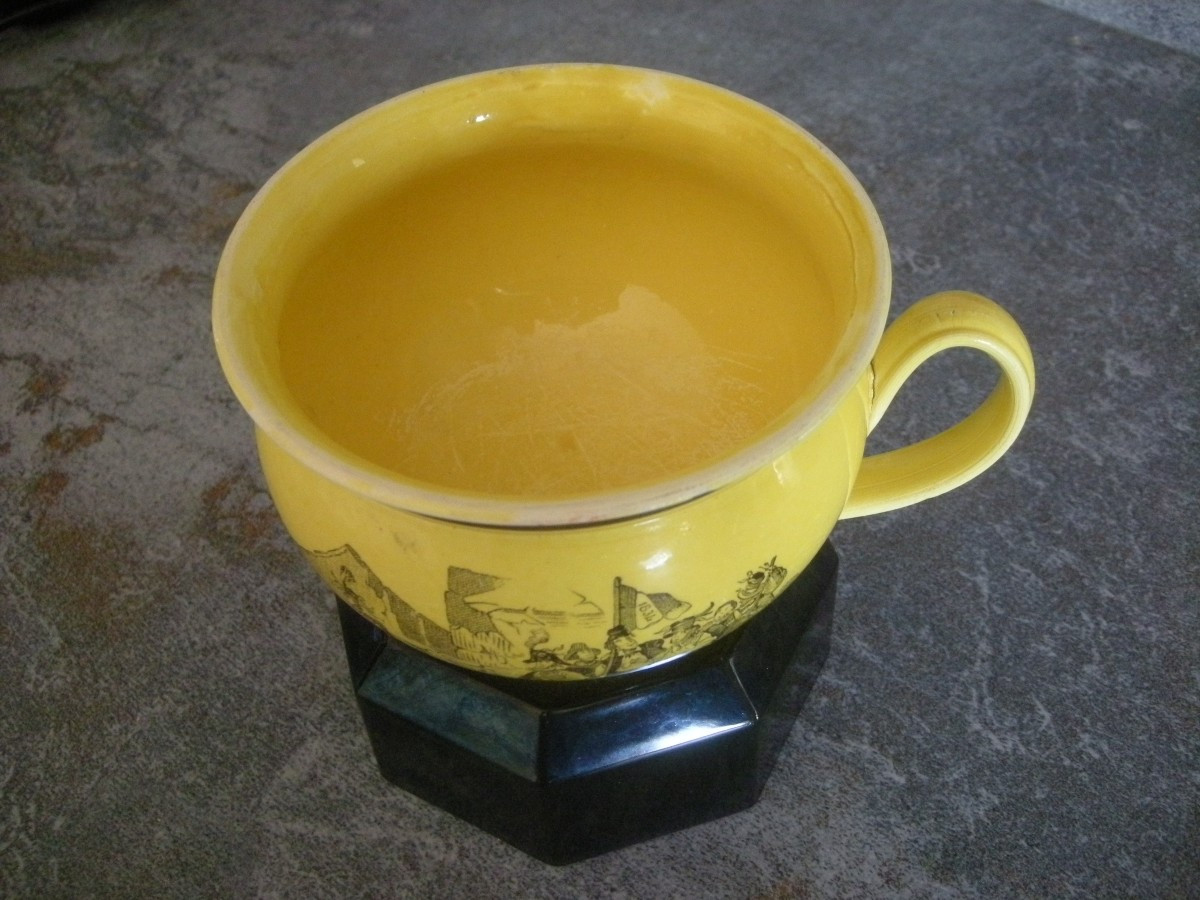 Fine Yellow Earthenware Chocolate Cup Decorated With The -photo-7