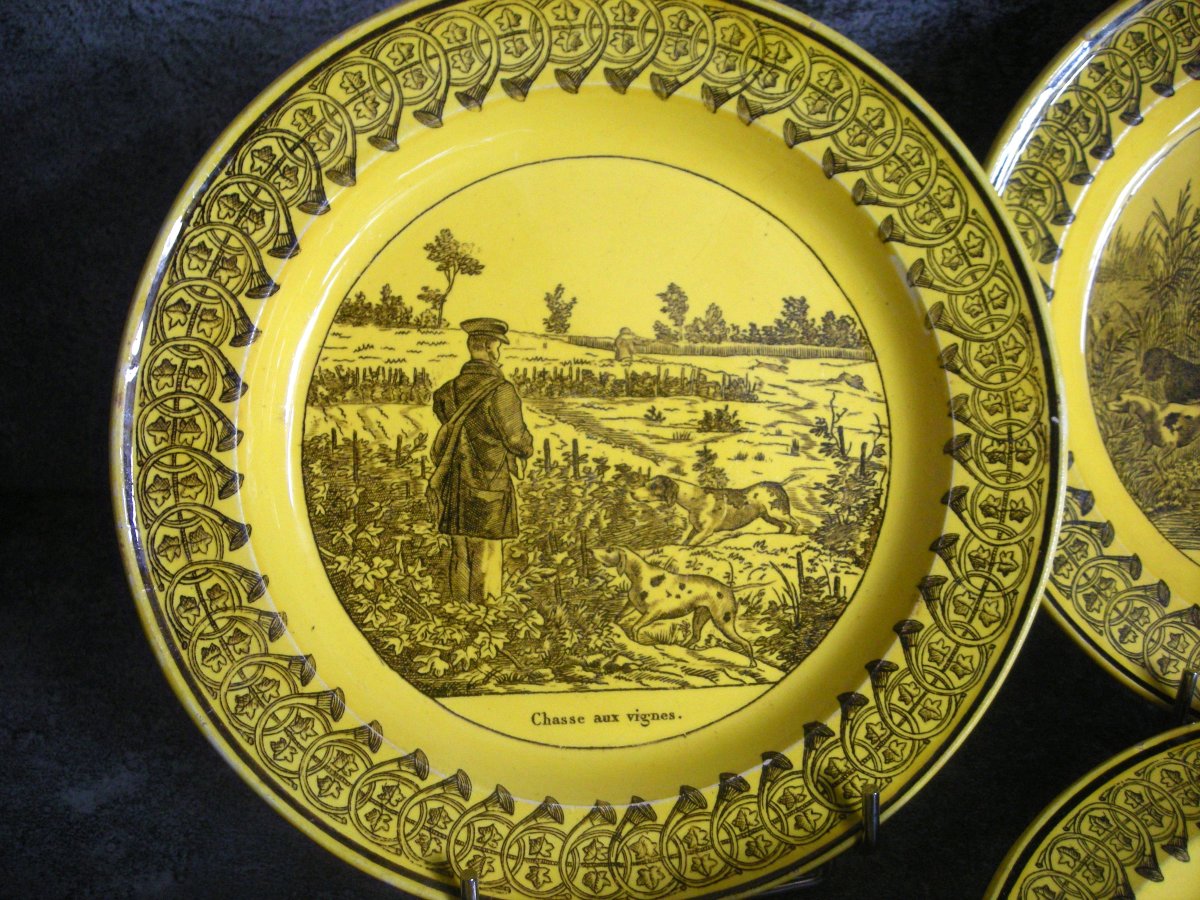 6  Assiettes  Faïence  Fine  Jaune  Décor  Chasse  1825  de  Montereau  -photo-2